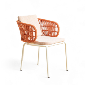 ROBIN ARMCHAIR
